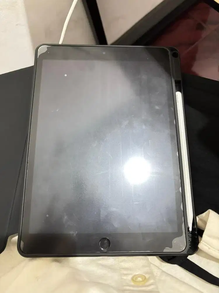 [DIJUAL] Apple Pad / Ipad Gen 9 64GB Second Like New