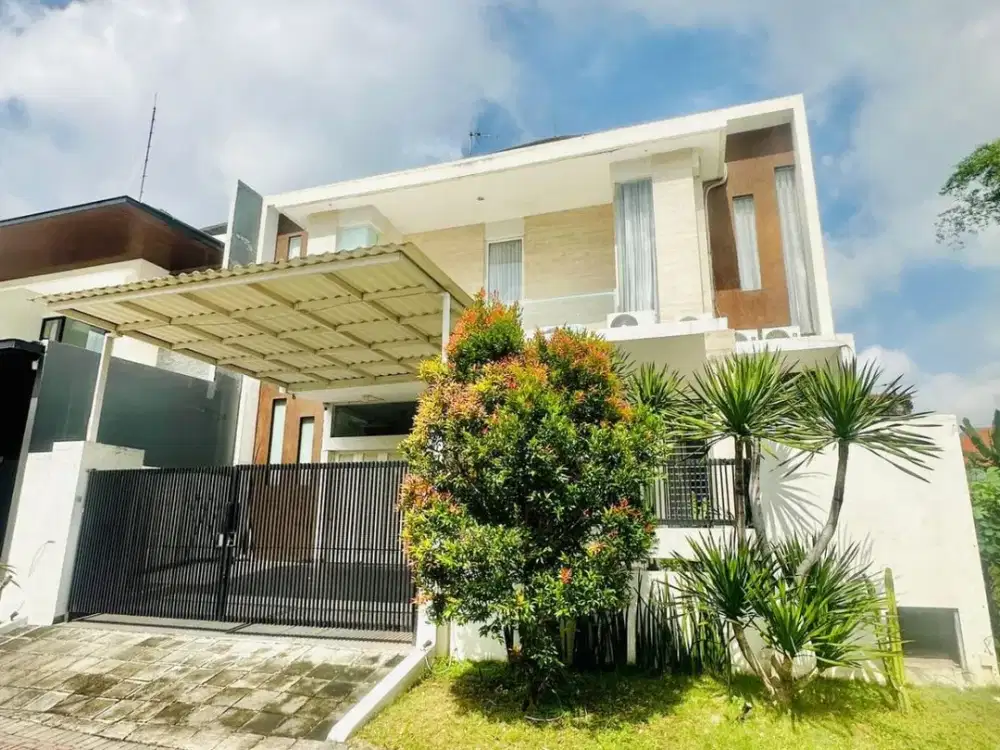 DIJUAL RUMAH CITRALAND SURABAYA BARAT Bukit Golf