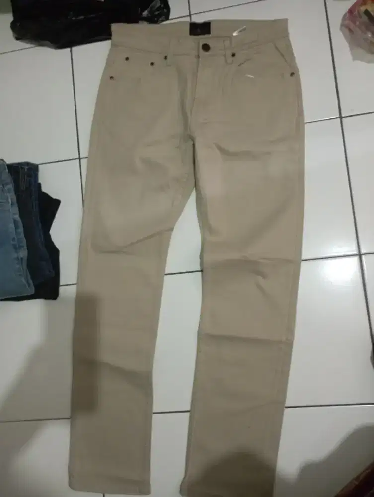 wood size 32,LP: 43cm,kondisi baru,jual 150k