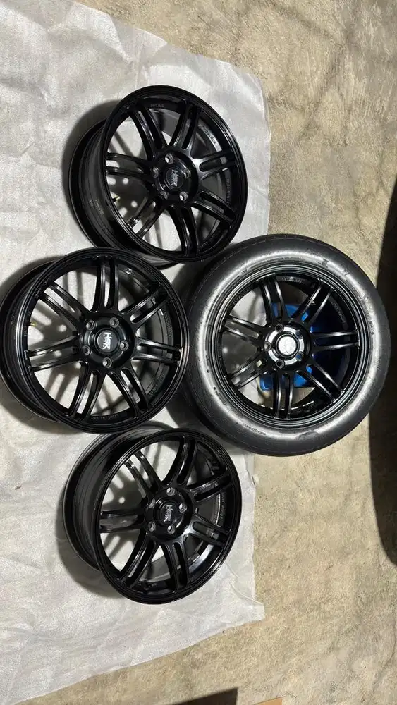 Velg Hsr Ring 17 Untuk Innova dan xpander