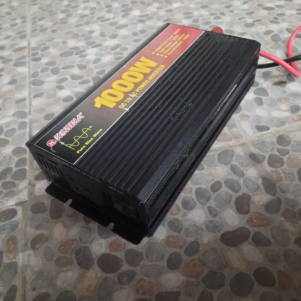 Inverter DC12V To AC220V 1000 Watt Kenika