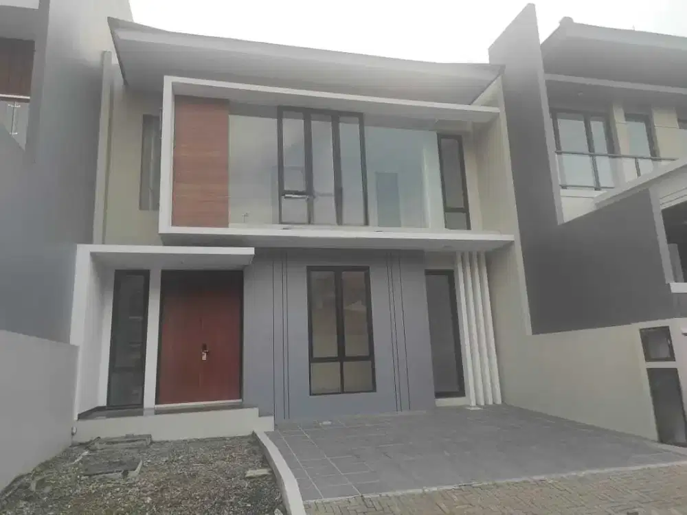 Dekat Gwalk Rumah di Citraland International Village Mewah Minimalis