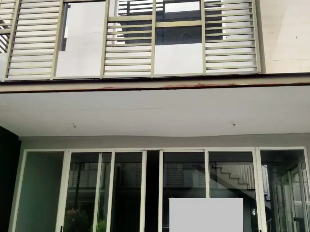 Gress Rumah Wisata Bukit Mas Cluster Notredame 3 Lantai