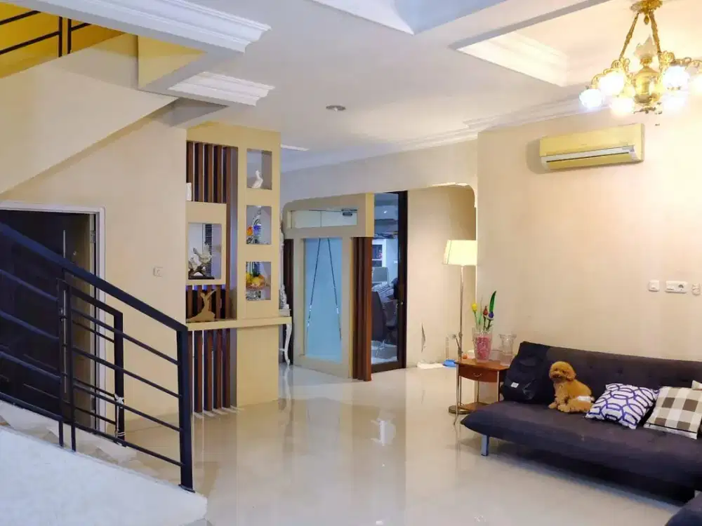 Dijual Rumah 3 Lantai Siap Huni Di Janur Elok Kelapa Gading, Jakut