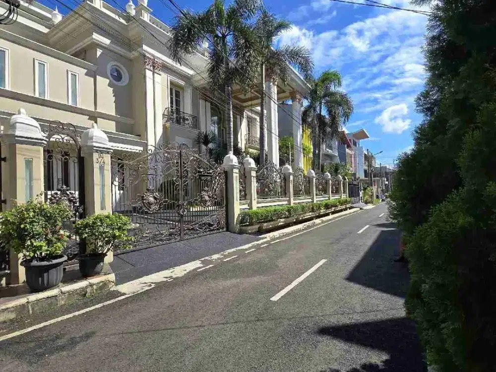 jual cepat rumah full furnished dalam komplek Duren Sawit dekat Klender Jakarta Timur