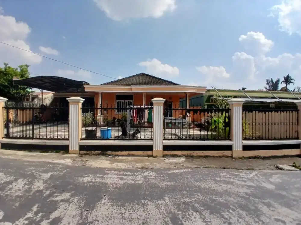 DIJUAL RUMAH BONUS BEDENG 4 PINTU JALAN SUKAKARYA II SAKO PALEMBANG