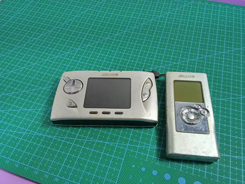 Multimedia MP3 dan MP4 Player Archos Gemini 400