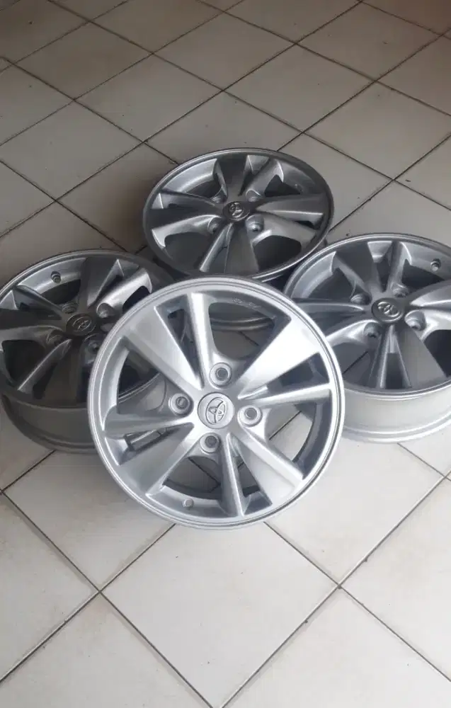 Velg Ori Avanza Veloz Ring 15 Copotan