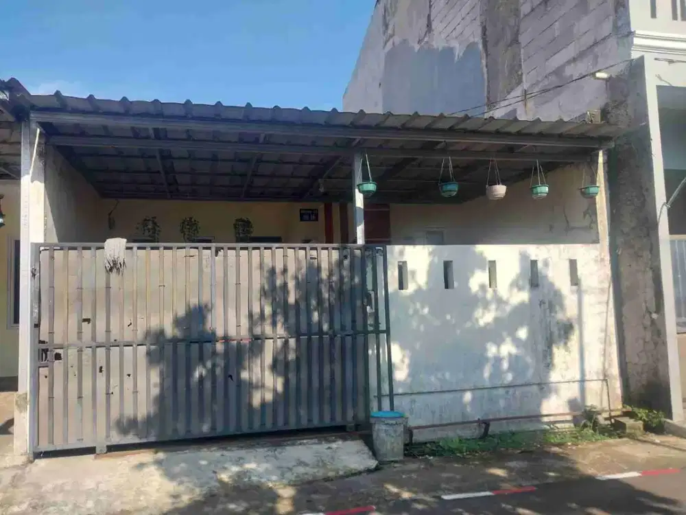 rumah sejuk cilebut selangkah ke stasiun cilebut hanya 300 jutaan