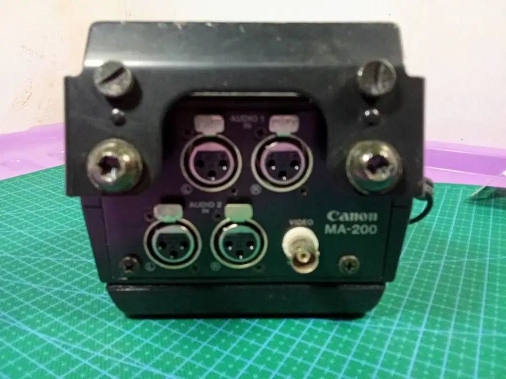 Canon MA-200 Dual XLR Microphone Adapter and Shoulder Pad