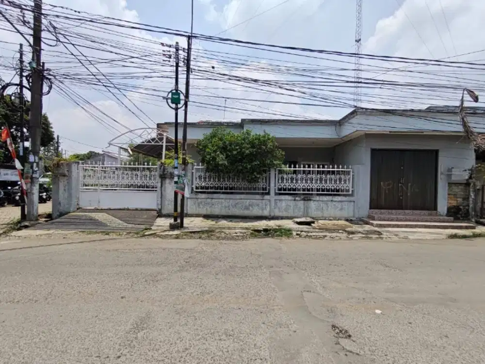 DIJUAL RUMAH HOOK DI OERUMAHAN TAMAN ASRI CILEDUG