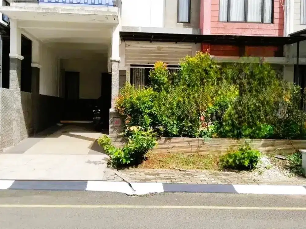 Rumah cluster exclusive Graha Raya dekat transmart bebas banjir