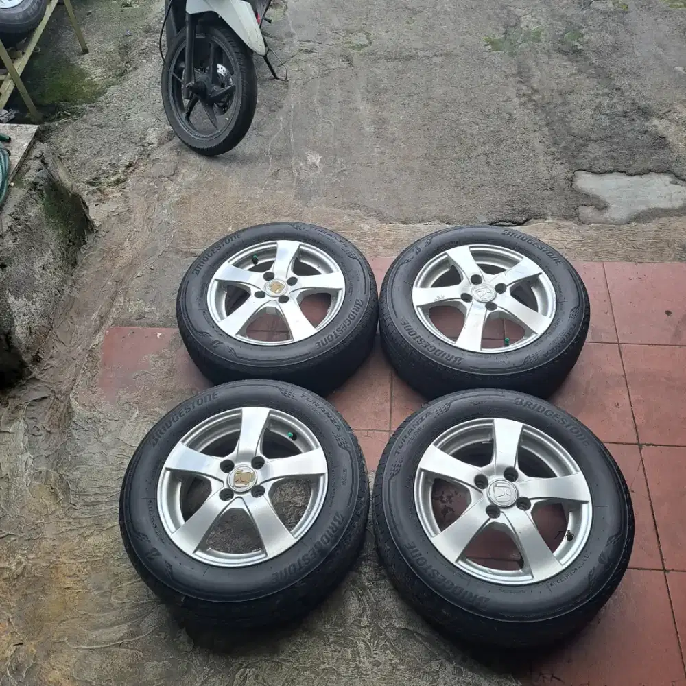 Brio velg mobil honda brio ring 14