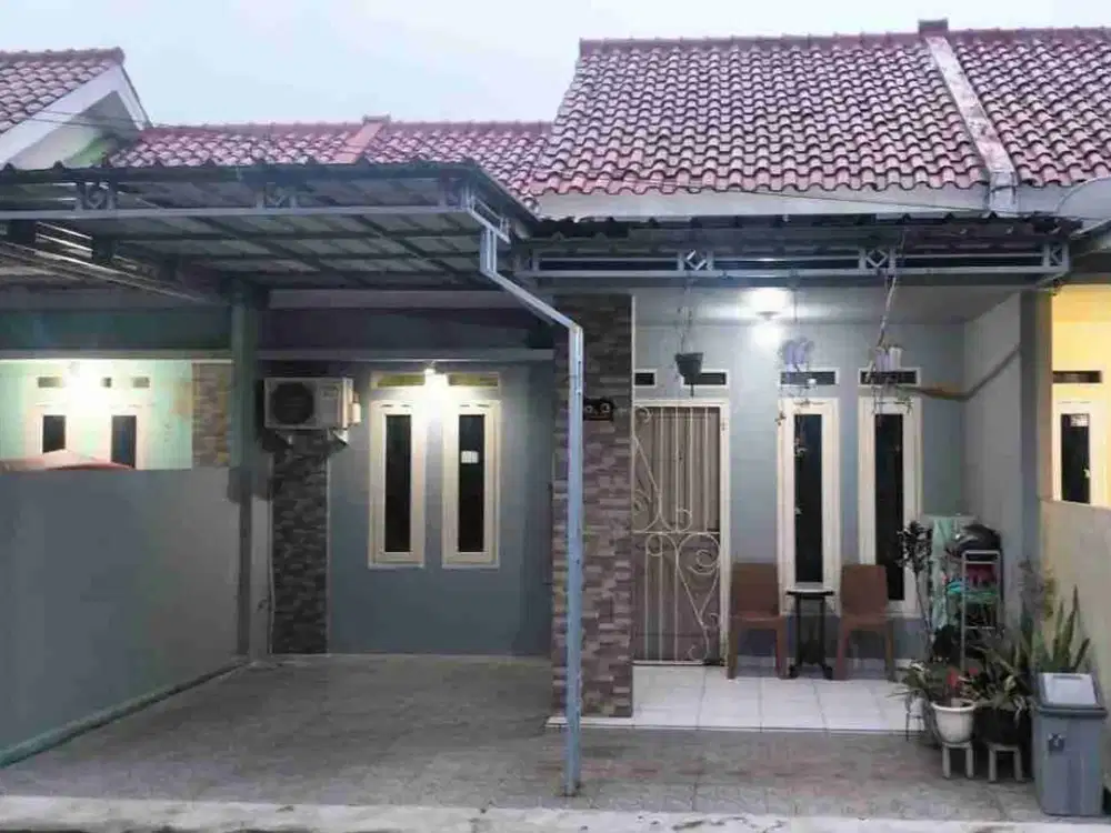 Rumah siap huni dekat gerbang tol Sawangan Depok
