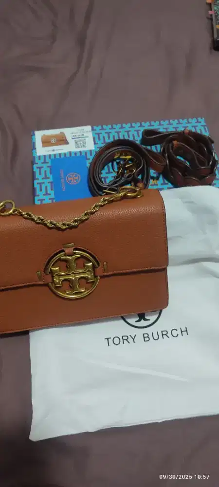 Garage sale tory TB miller coklat preloved