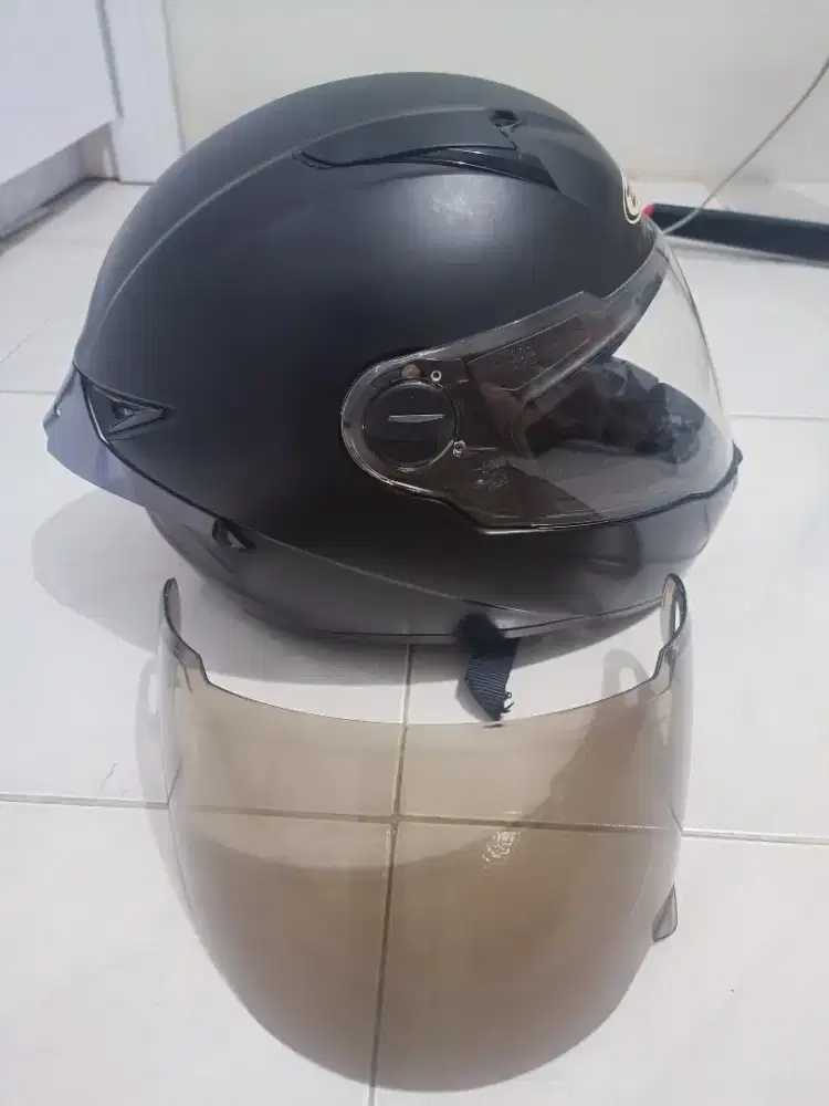 Zeus ZS 811 c mate black