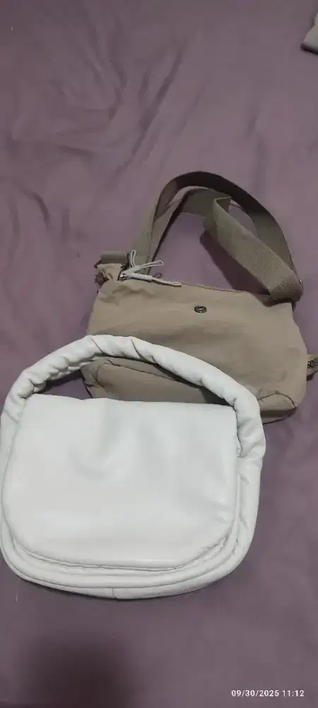 Garage sale bundling tas sling dan handbag ex kado