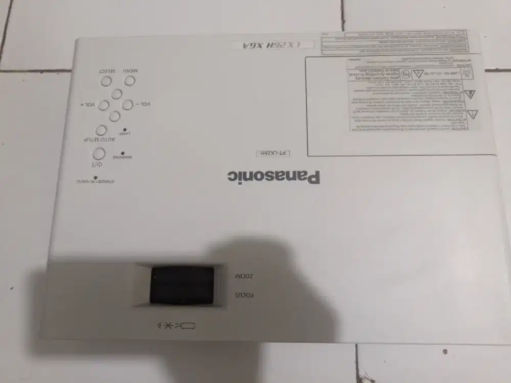 Proyektor Panasonic PT-LX26H Normal,Harga murah Kualitas terjamin