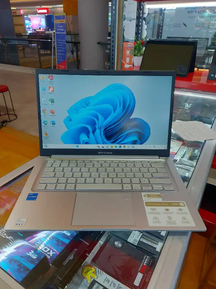 Laptop Asus Vivobook Like New A1404za,i5gen 12/8gb/512gb/Win 11