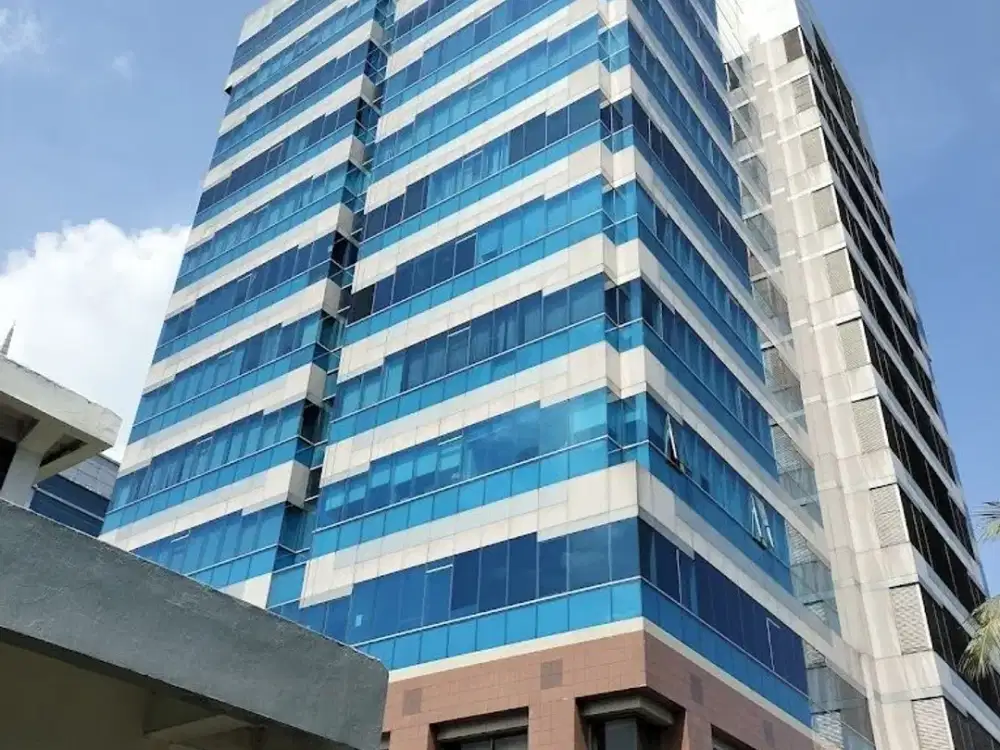 Disewakan Kantor Full Furnished Berlokasi Strategis Area Kelapa Gading