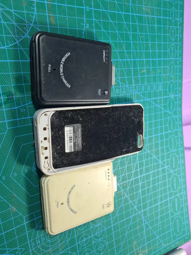 Powerbank iPhone dan iPod Bahan Sparepart atau Kanibalan