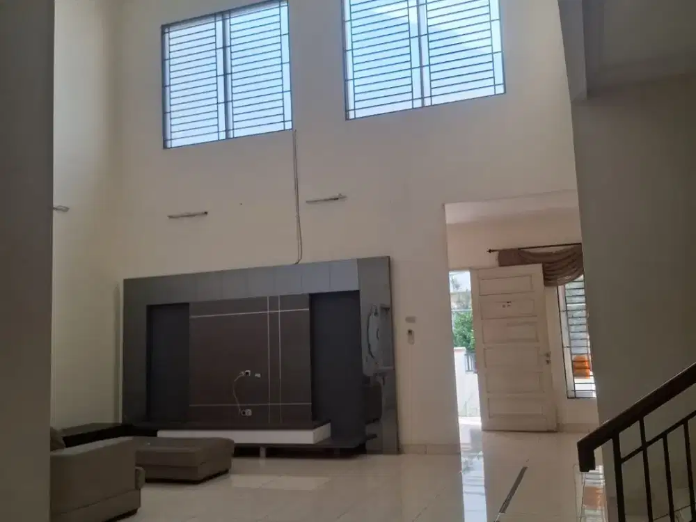 DIJUAL RUMAH GREEN VILLE JAKARTA BARAT