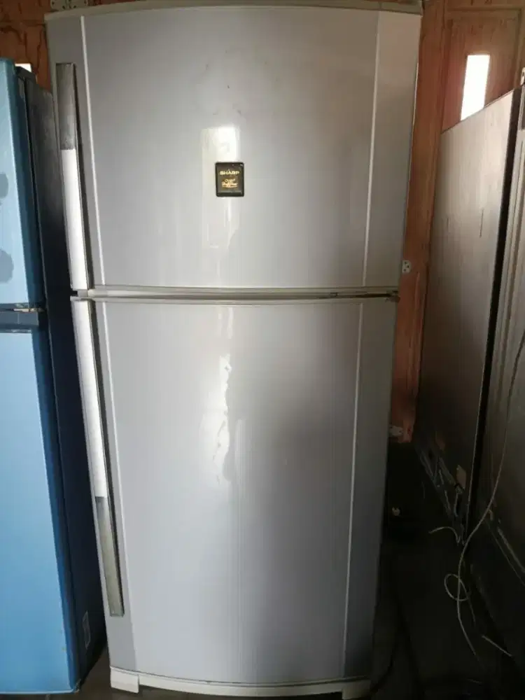 Kulkas Sharp Plasma Cluster Jumbo 450L