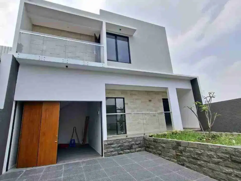Dijual rumah baru bagus luas di komplek setiabudi Regency