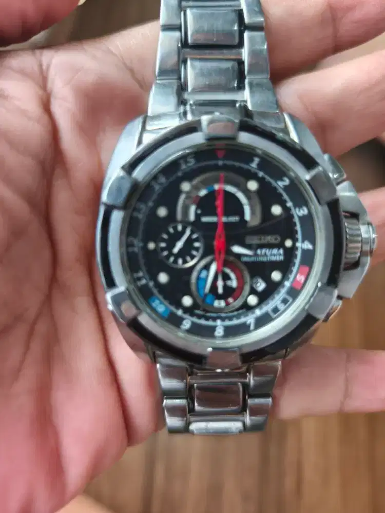 Jam tangan Seiko automatic