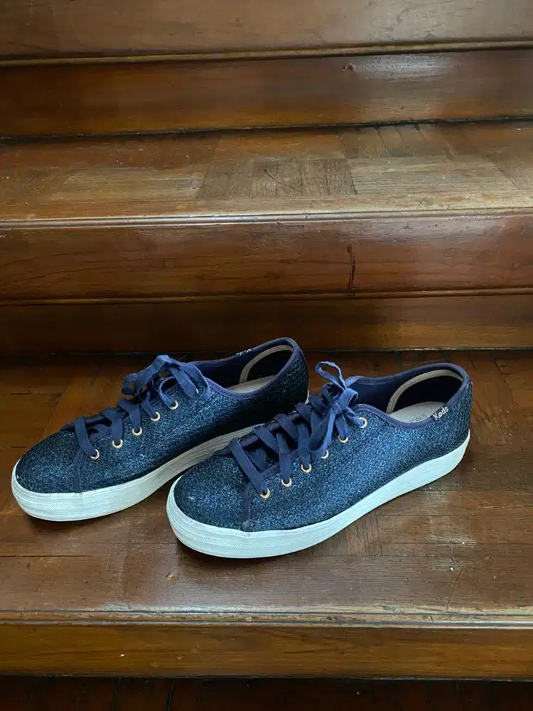 Sepatu Preloved wanita merk Keds