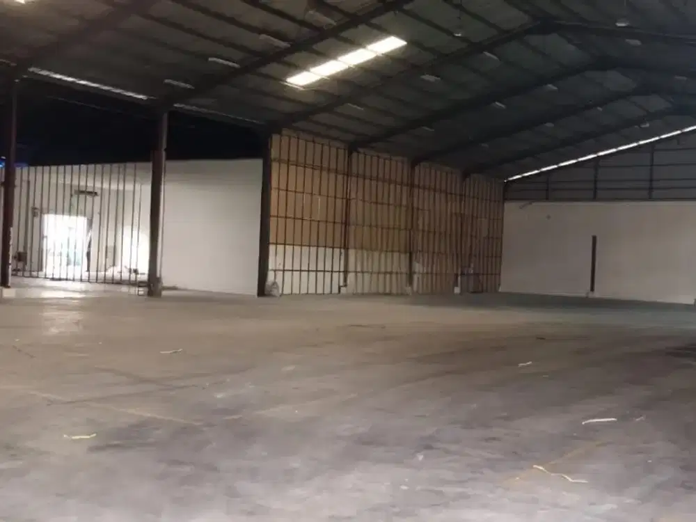 Disewakan Cepat Gudang Modern Luas 12.100 m² di Sentul, Bogor