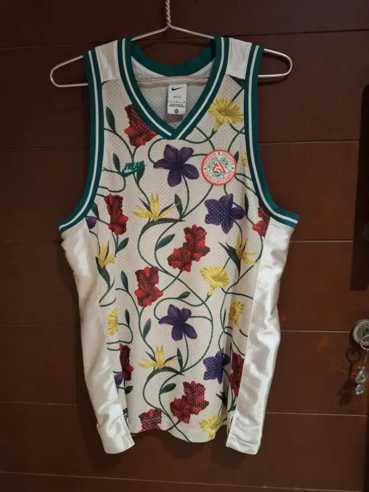 Nike tanktop Giannis Greek freak dna