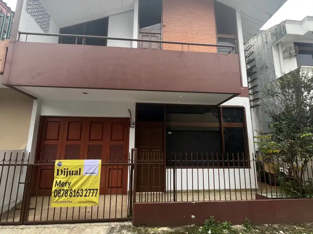 Rumah asri 2 lantai di kota Bogor