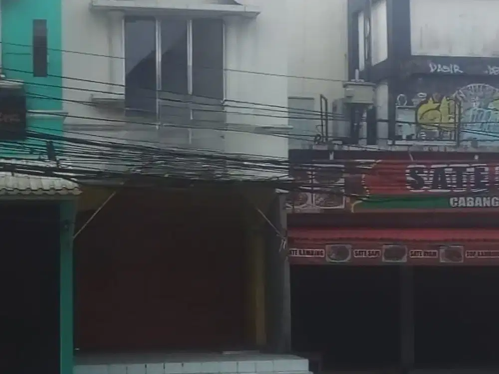 Ruko 2 lantai di pinggir jalan Sukabumi