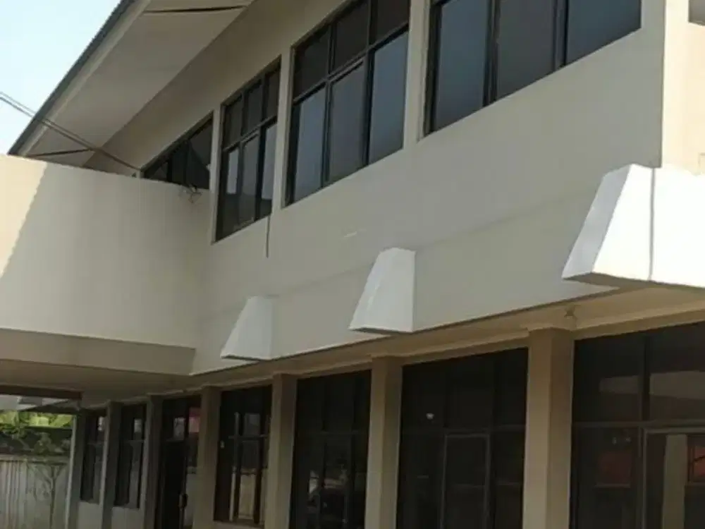 Disewa Gudang dan Kantor 2 Lantai Siap Pakai Kondisi Bagus Bisa Masuk Kontainer 40 Feet Jl. Industri Jatake Bitung Tangerang