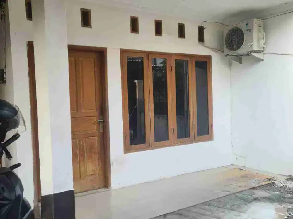 Dijual Cepat Rumah 2 Lantai Lokasi Strategis di Jatibening Kota Bekasi