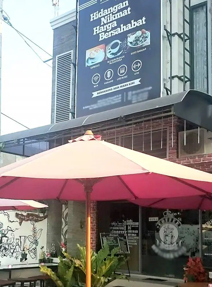 Ruko Luas dan Strategis di Grand Tlogoadi