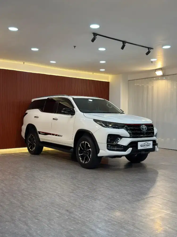 ( KM 50 Rb ) Toyota Fortuner 2.4 VRZ TRD AT 2021 New Model