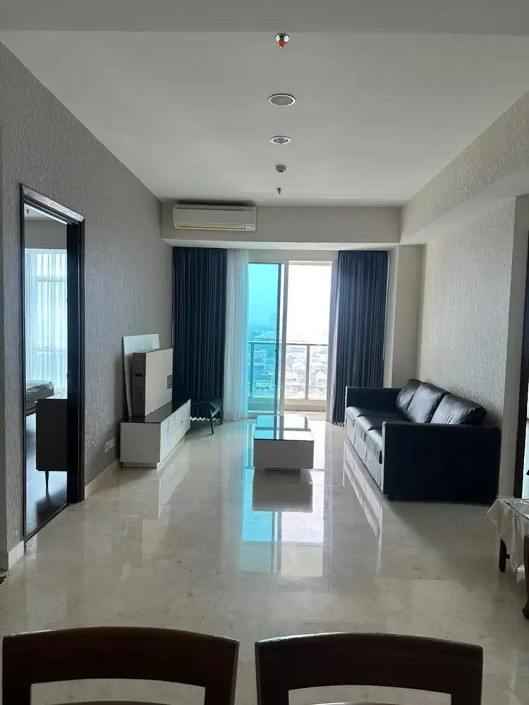 Disewakan kensington private lift 3 kamar