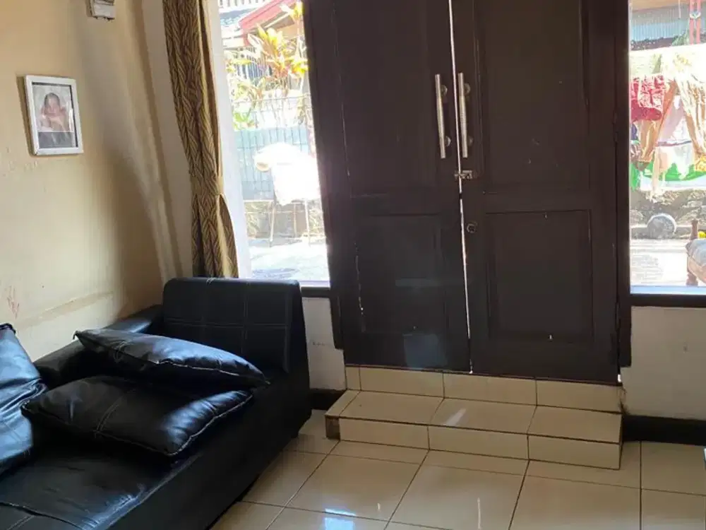 Dijual Cepat Rumah di Cijawura Margacinta Buah batu