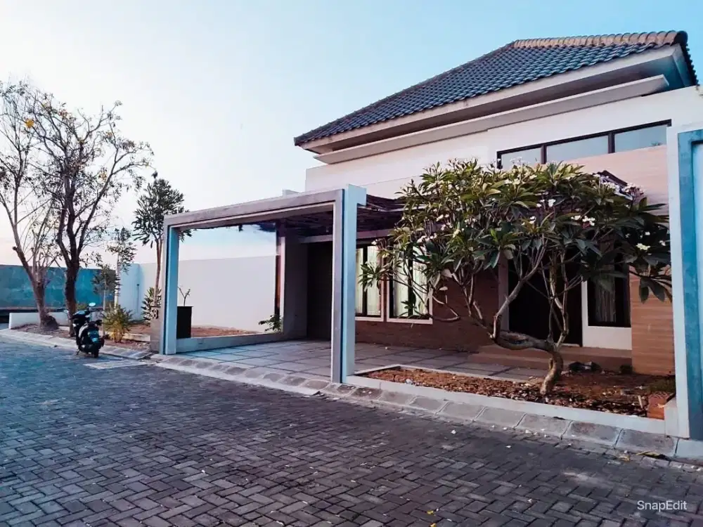 Rumah cluster Singopuran Kartasura lahan luas 340 m2