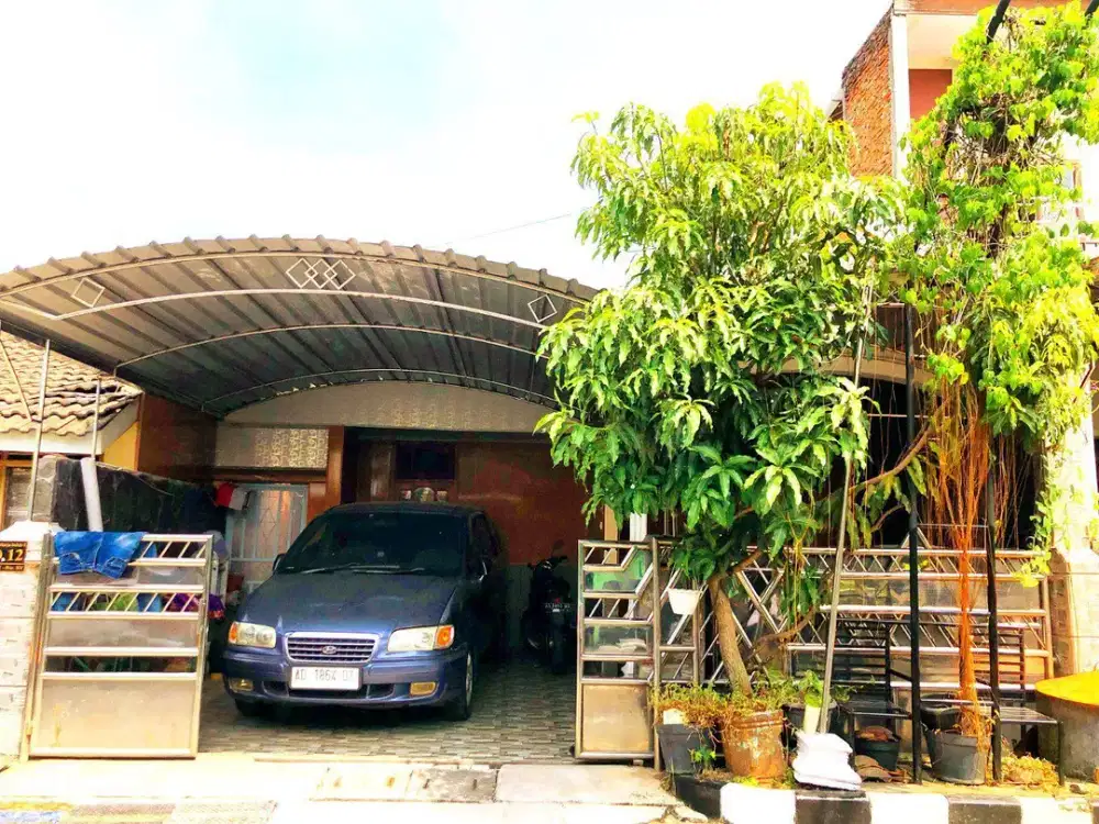 Rumah nyaman di perumahan jaten ngringo karanganyar