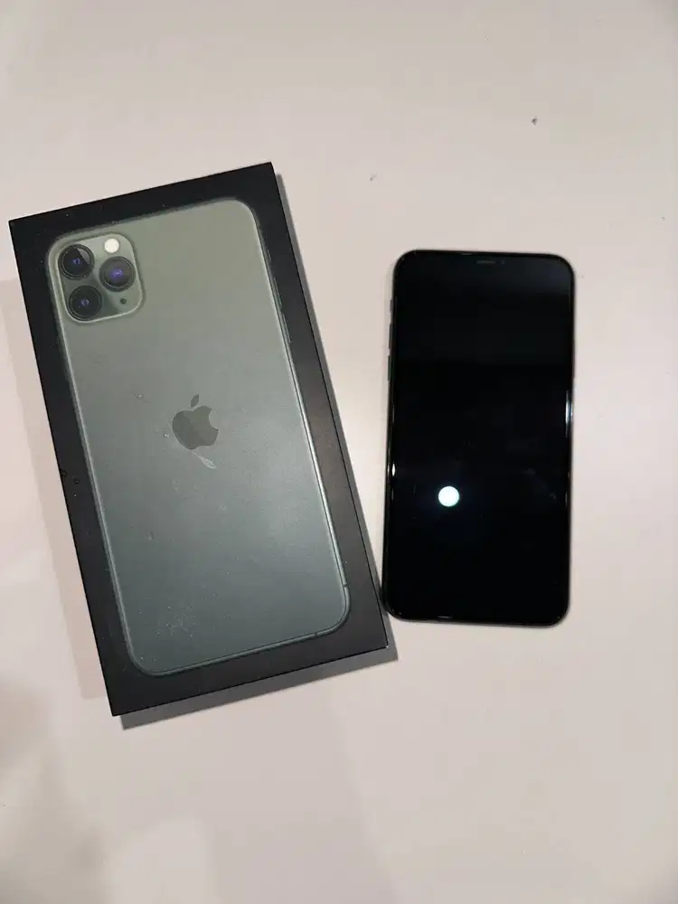Dijual iPhone 11 Pro Max – Green (256GB)