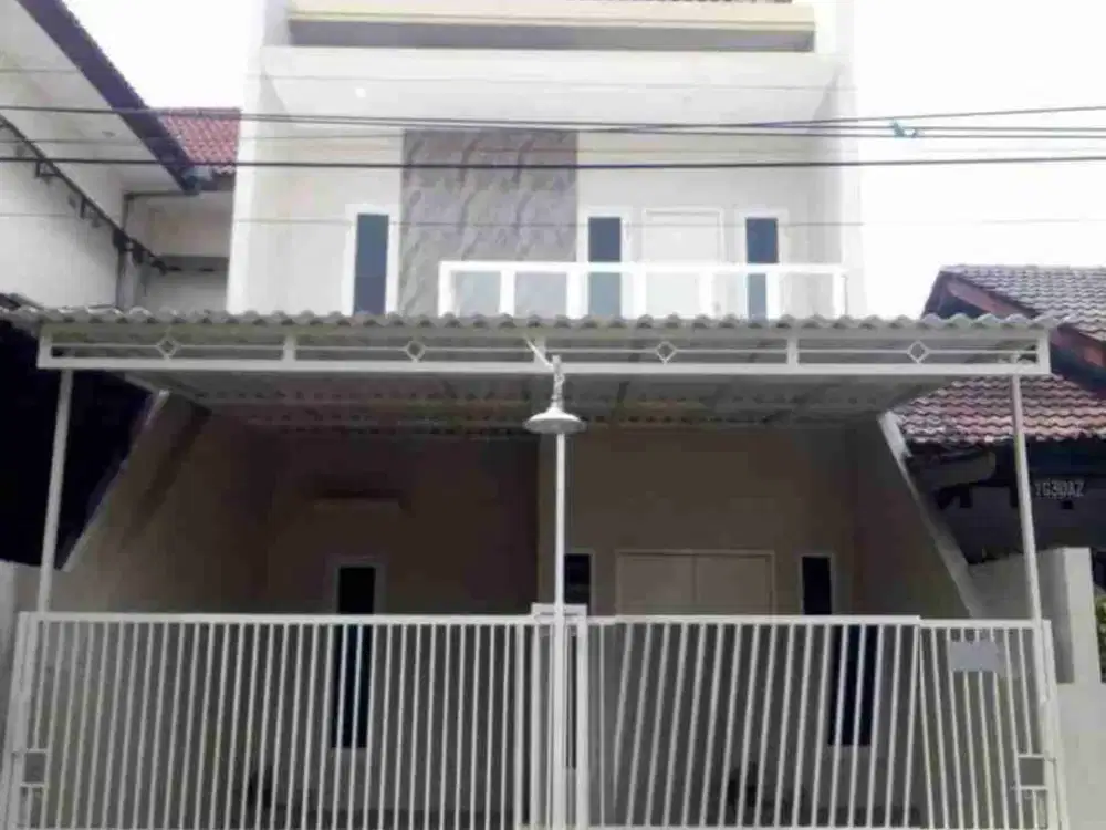 Dijual Rumah 2 Lantai Pondok Tjandra Sidoarjo