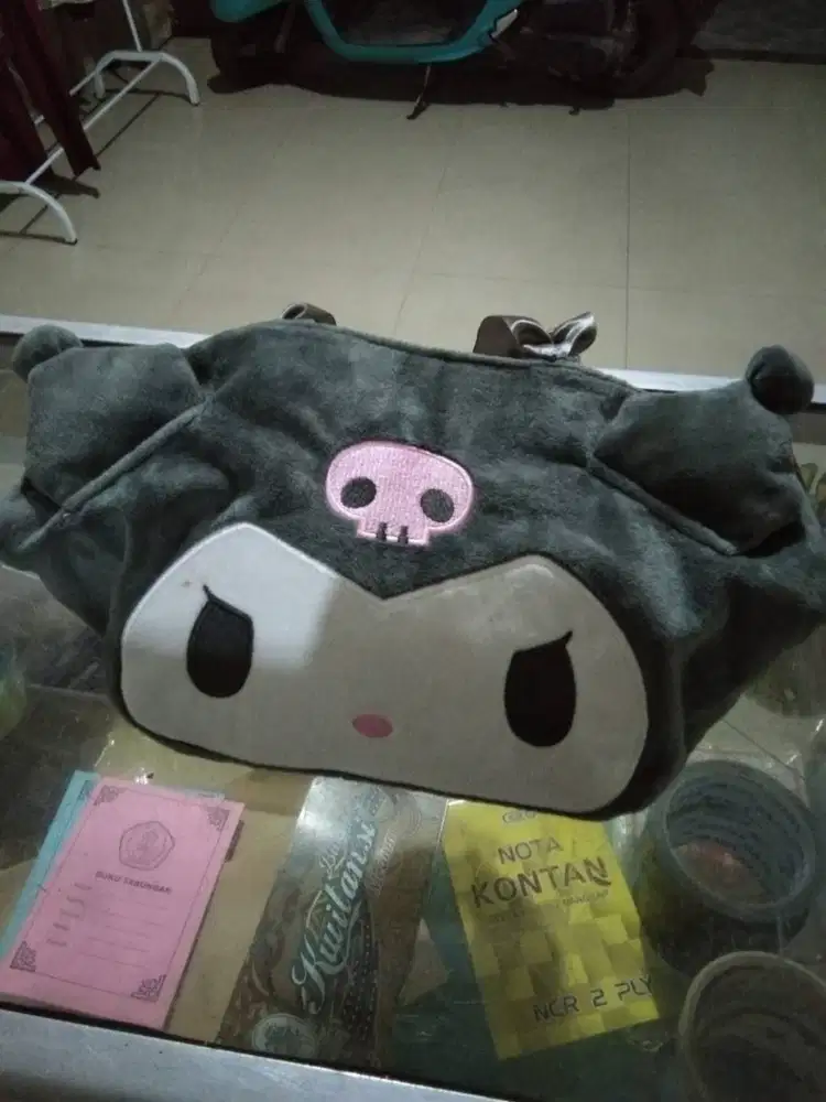 DIJUAL Tas Bekal bentuk Kuromi Sanrio