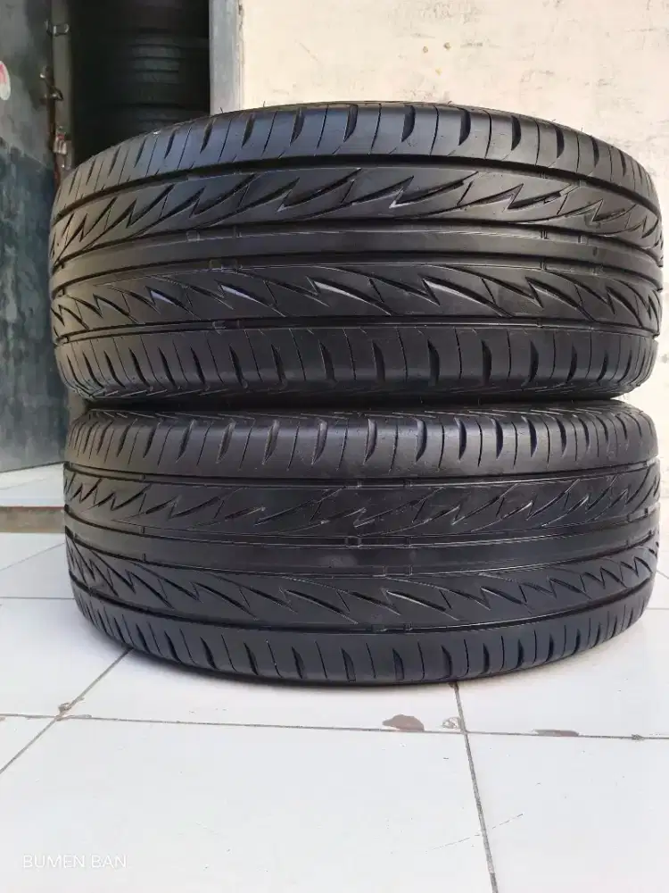Ban 225 55 R17 Bridgestone Techno Sport Inova Alphard dll