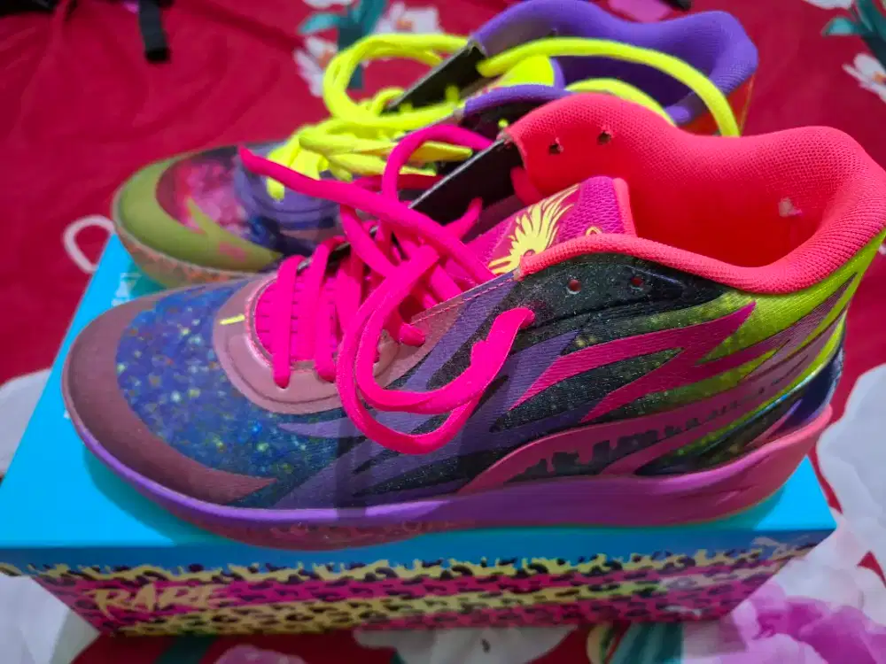 Sepatu Basket Puma, lamelo 0.2