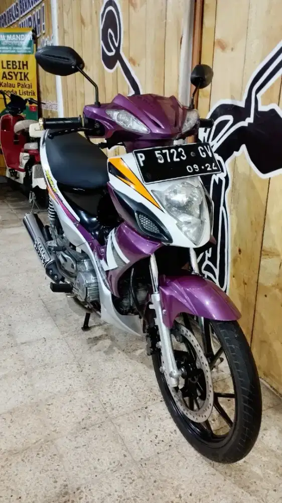 SUZUKI ARASHI 125 (STNK dan PAJAK sudah diperpanjang/hidup)