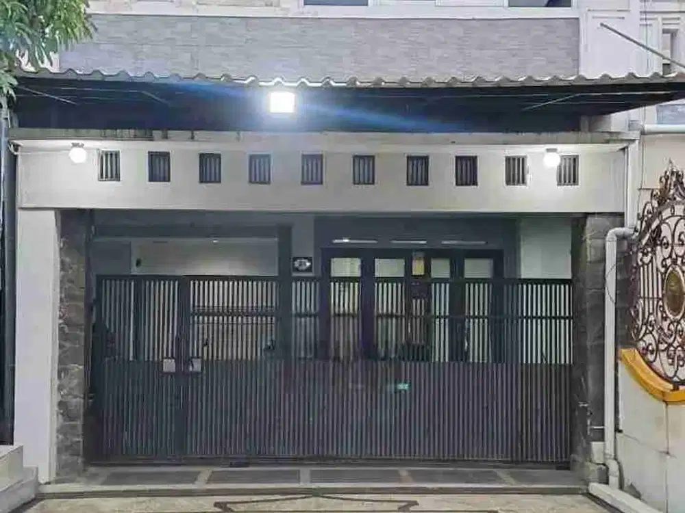 rumah di arcamanik belakang griya siap huni