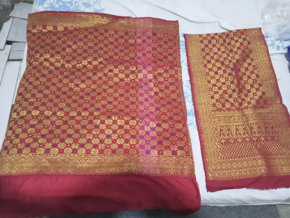 Songket ciri khas Palembang